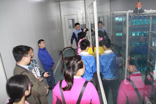 生物所助力济南市社会福利院的“福家儿女”走向社会3-3.jpg